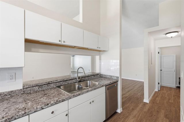 2065 GROVE LANE, Clearwater, FL 33763