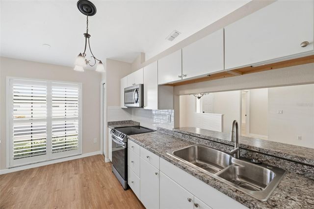 2065 GROVE LANE, Clearwater, FL 33763