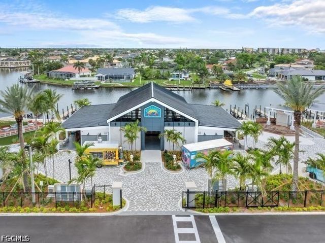 3722 NW 44th AVE, Cape Coral, FL 33993