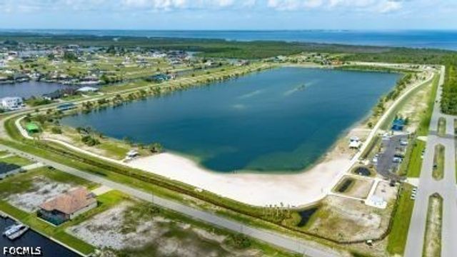 3722 NW 44th AVE, Cape Coral, FL 33993