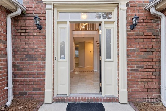 3 Jackson Court, Savannah, GA 31405