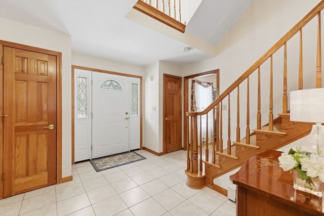 11 Satucket Tr, Bridgewater, MA 02324