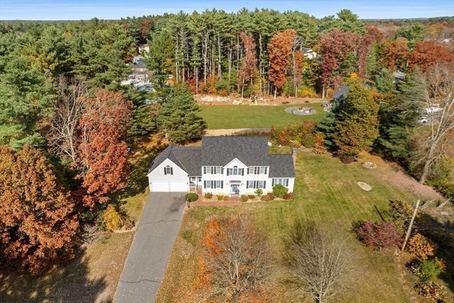 11 Satucket Tr, Bridgewater, MA 02324