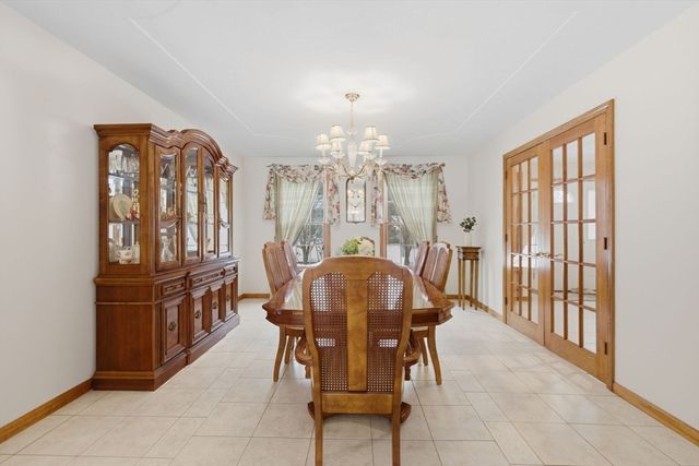 11 Satucket Tr, Bridgewater, MA 02324