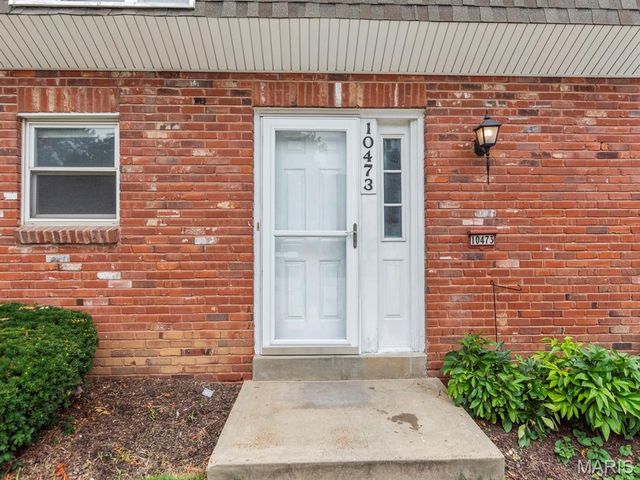 10473 Corbeil Drive, Creve Coeur, MO 63146