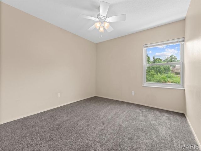 10473 Corbeil Drive, Creve Coeur, MO 63146
