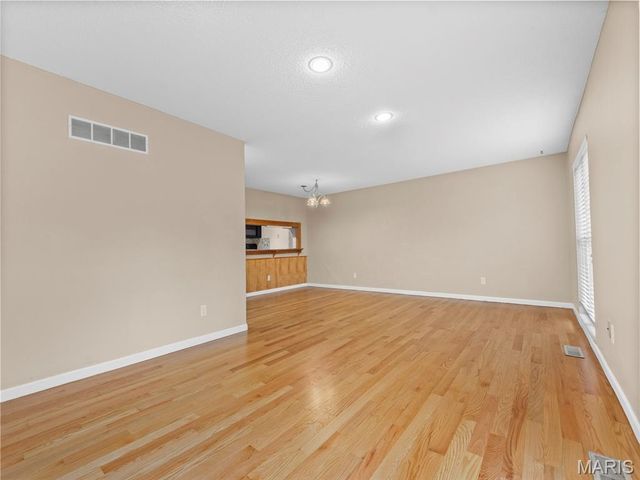 10473 Corbeil Drive, Creve Coeur, MO 63146
