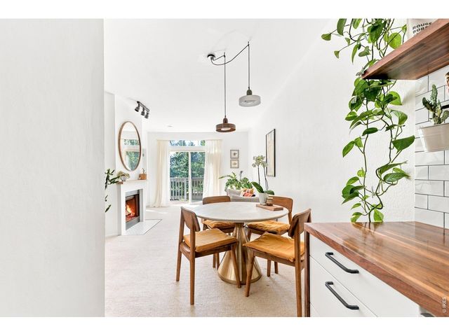 7436 Singing Hills Dr J, Boulder, CO 80301
