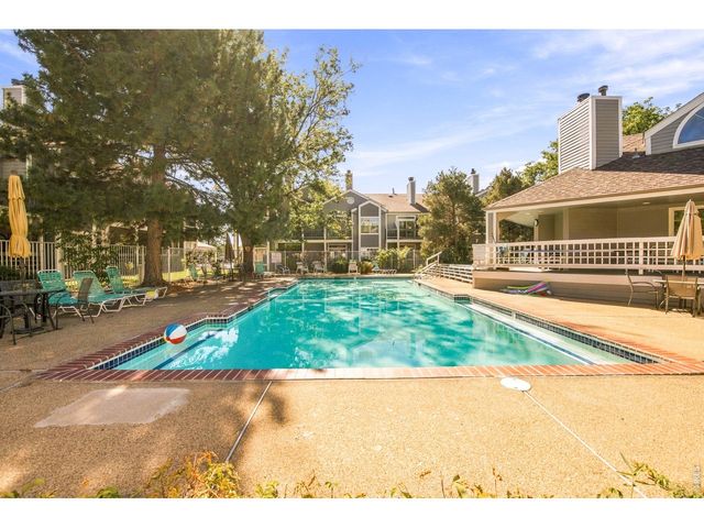 7436 Singing Hills Dr J, Boulder, CO 80301