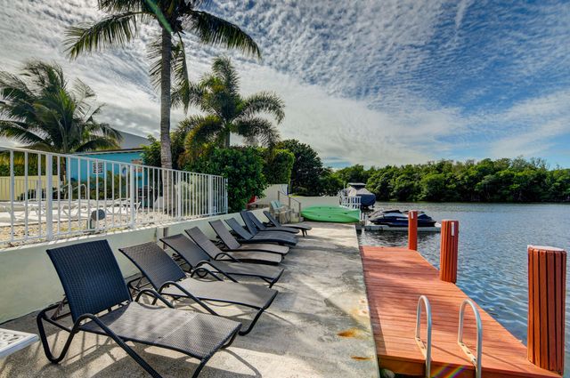 6520 N Ocean Boulevard 24, Ocean Ridge, FL 33435