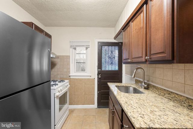 550 MALCOLM X AVE SE, Washington, DC 20032