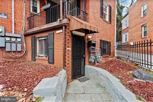 550 MALCOLM X AVE SE, Washington, DC 20032