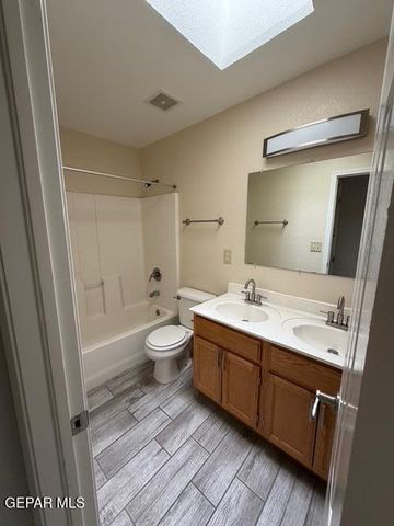 14044 Peter Noyes Drive, Horizon City, TX 79928
