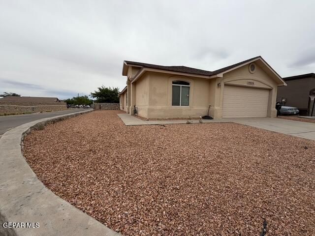 14044 Peter Noyes Drive, Horizon City, TX 79928