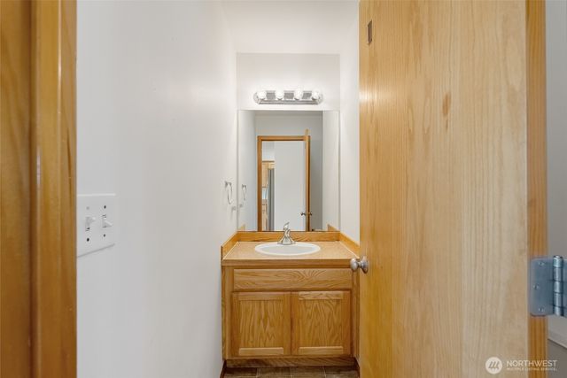 4873 Lighthouse Drive, Blaine, WA 98230