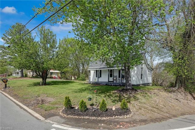 1723 E Meadow Road, Eden, NC 27288