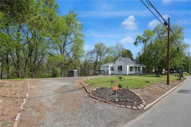 1723 E Meadow Road, Eden, NC 27288