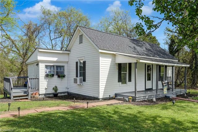 1723 E Meadow Road, Eden, NC 27288