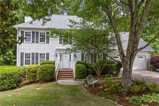 1172 Melton Drive SW, Lilburn, GA 30047