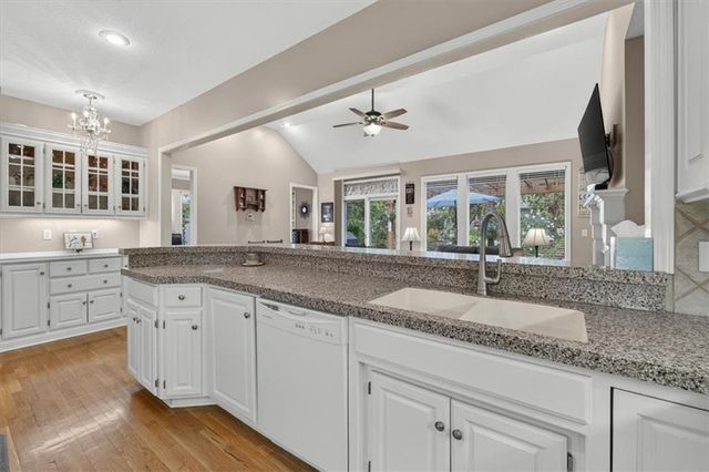 12424 Long Street, Overland Park, KS 66213