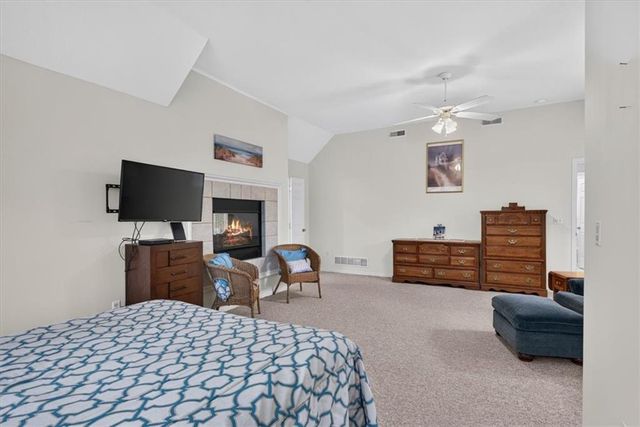 12424 Long Street, Overland Park, KS 66213
