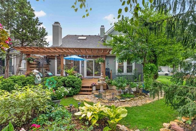 12424 Long Street, Overland Park, KS 66213