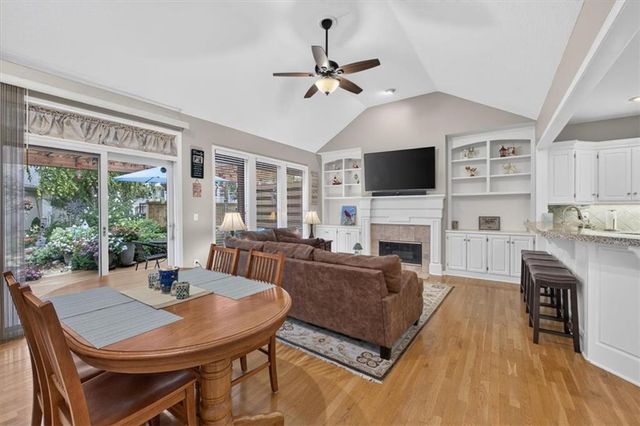 12424 Long Street, Overland Park, KS 66213