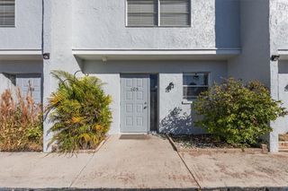 1123 SW 48th TER # 105, Cape Coral, FL 33914