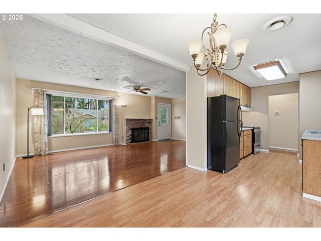 335 Sw 141ST Ave, Beaverton, OR 97006