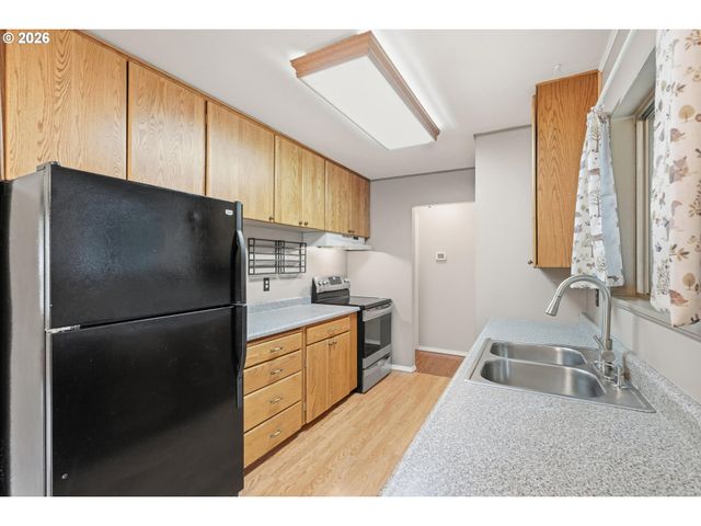 335 Sw 141ST Ave, Beaverton, OR 97006