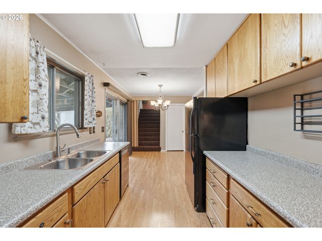 335 Sw 141ST Ave, Beaverton, OR 97006