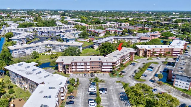 2951 NW 46th Avenue 407, Lauderdale Lakes, FL 33313