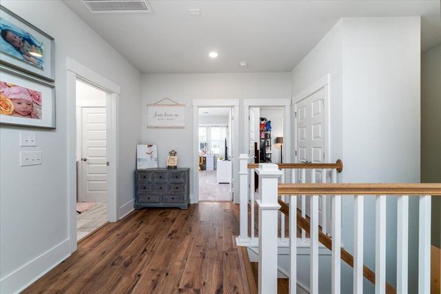 606 White Cap Court, Charleston, SC 29492