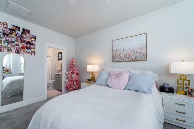 606 White Cap Court, Charleston, SC 29492