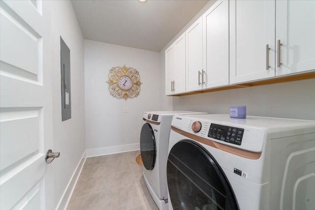 606 White Cap Court, Charleston, SC 29492