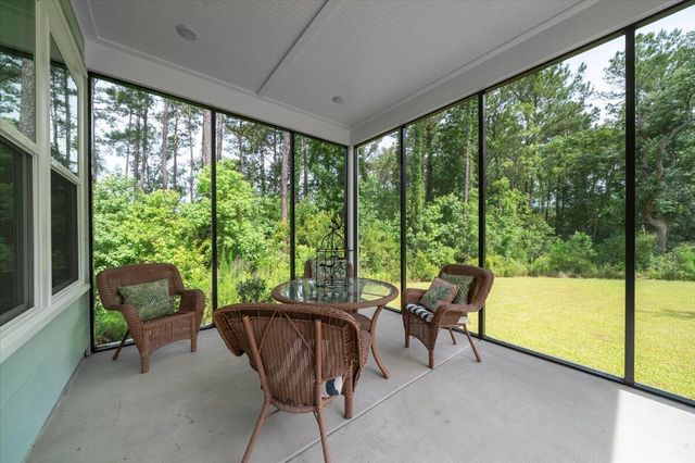 606 White Cap Court, Charleston, SC 29492