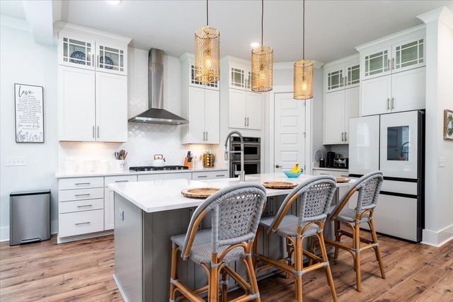 606 White Cap Court, Charleston, SC 29492