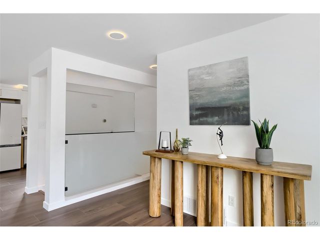 909 E 9th Ave, Broomfield, CO 80020