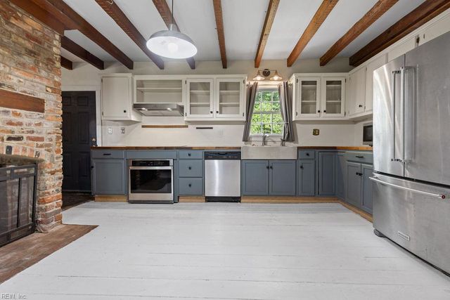 8441 Arthur DR, Suffolk, VA 23438