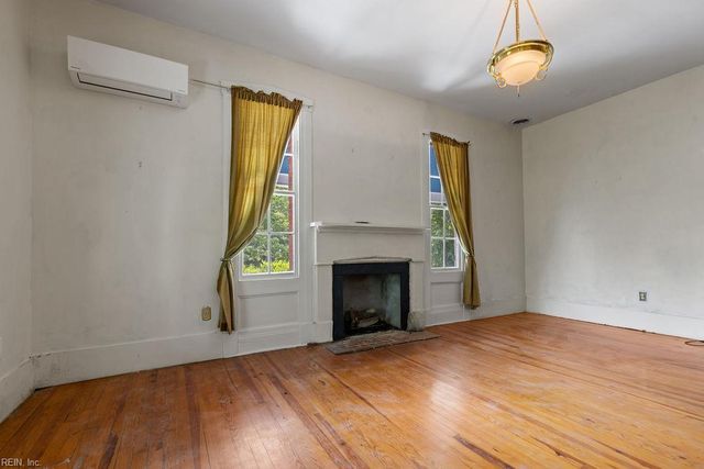 8441 Arthur DR, Suffolk, VA 23438