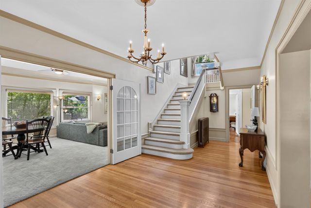 2531 H St, Sacramento, CA 95816
