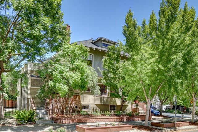 2531 H St, Sacramento, CA 95816