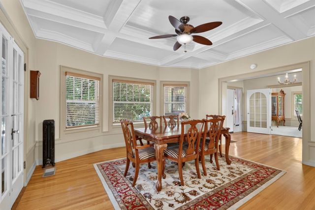 2531 H St, Sacramento, CA 95816