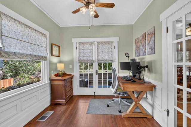 2531 H St, Sacramento, CA 95816