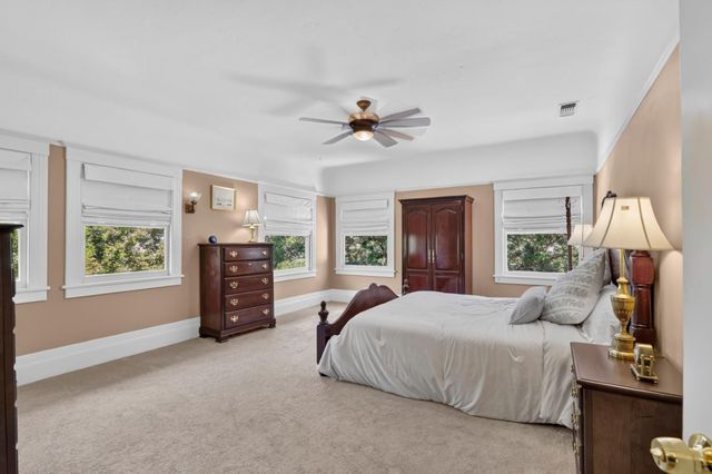 2531 H St, Sacramento, CA 95816