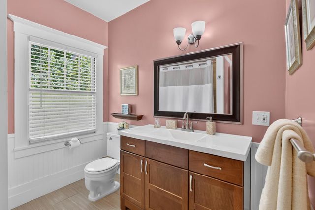 2531 H St, Sacramento, CA 95816