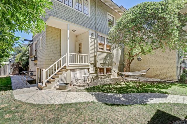 2531 H St, Sacramento, CA 95816