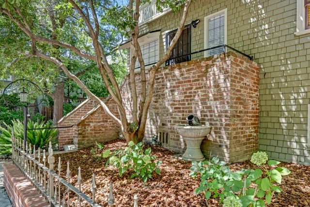 2531 H St, Sacramento, CA 95816