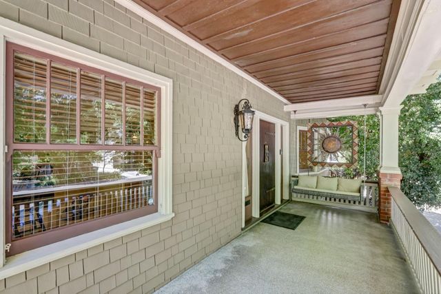 2531 H St, Sacramento, CA 95816