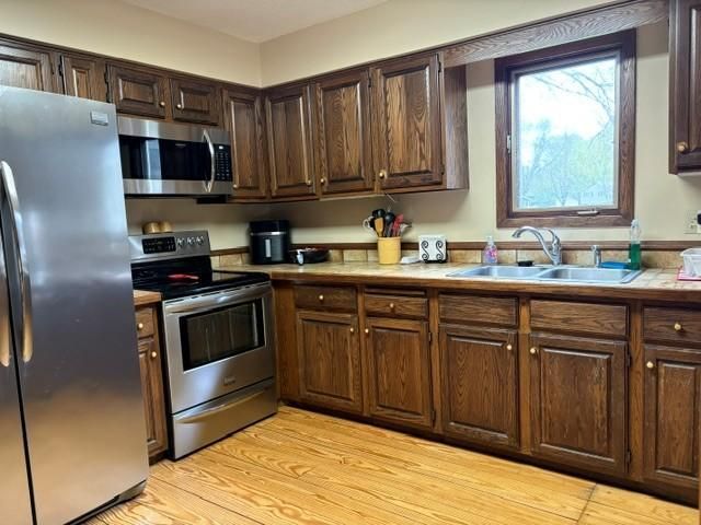 10444 Quaker Lane N, Maple Grove, MN 55369